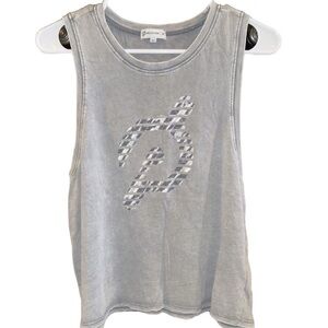 Peloton Gray Distressed Graphic Logo Muscle Tank Top Medium Activewear Workout